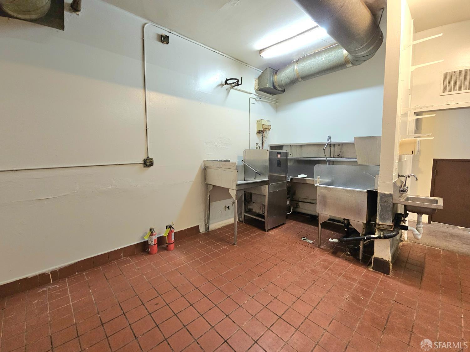 Detail Gallery Image 58 of 64 For 823 Webster St, Oakland,  CA 94607 - – Beds | – Baths