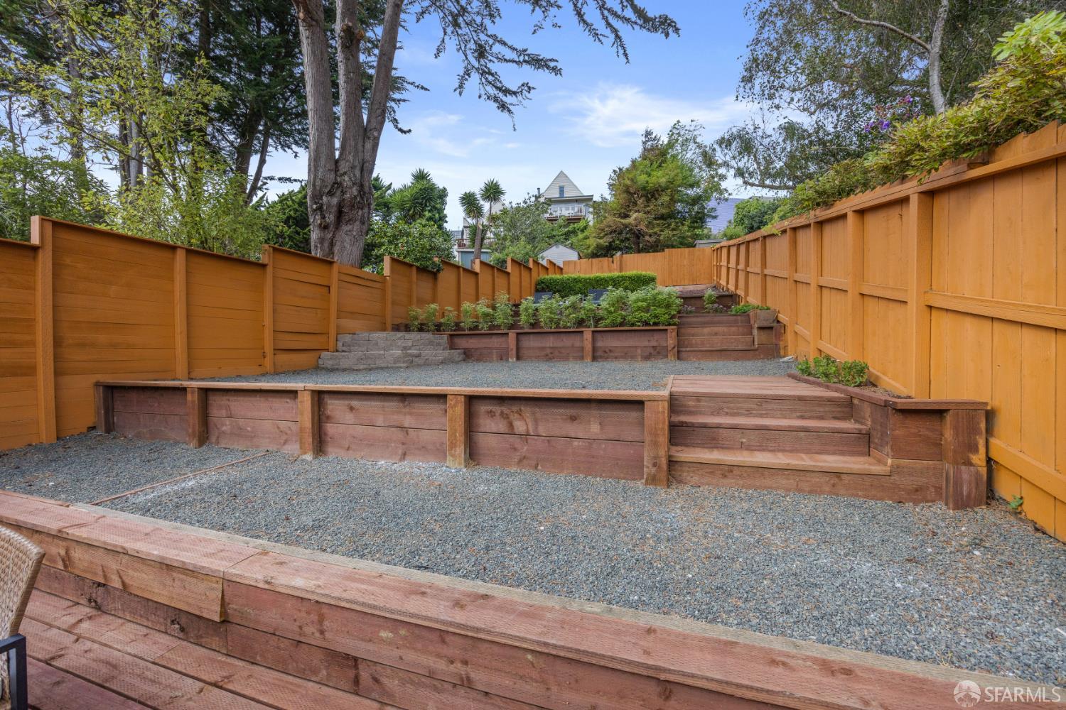 Detail Gallery Image 39 of 49 For 876 Chenery St, San Francisco,  CA 94131 - 3 Beds | 2 Baths