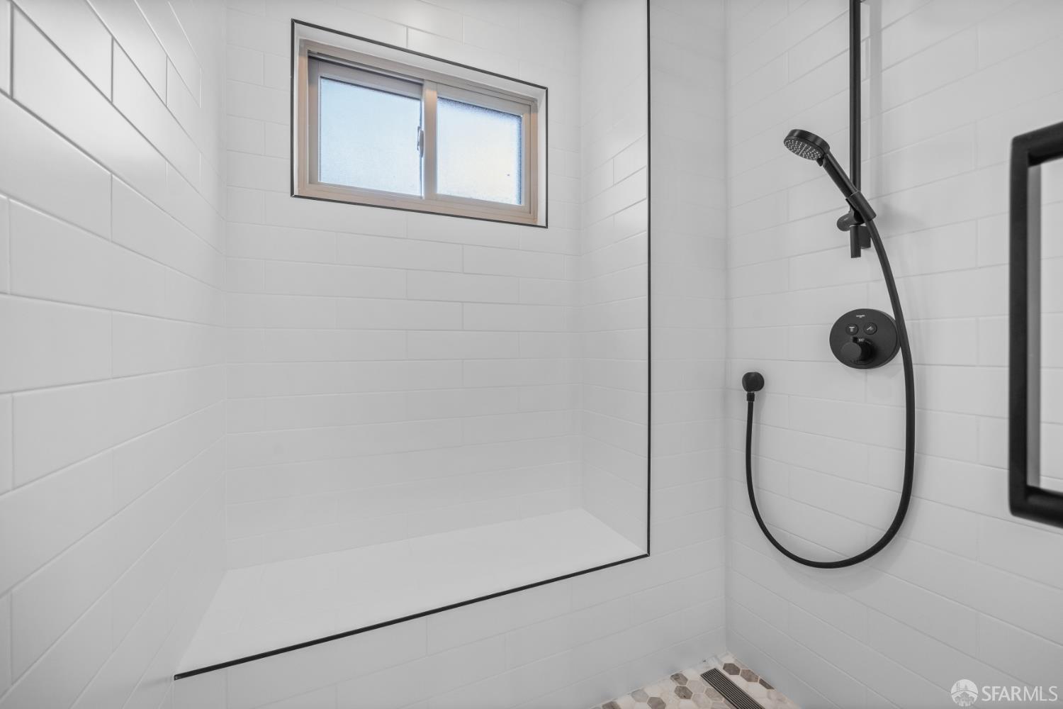 Detail Gallery Image 27 of 49 For 876 Chenery St, San Francisco,  CA 94131 - 3 Beds | 2 Baths