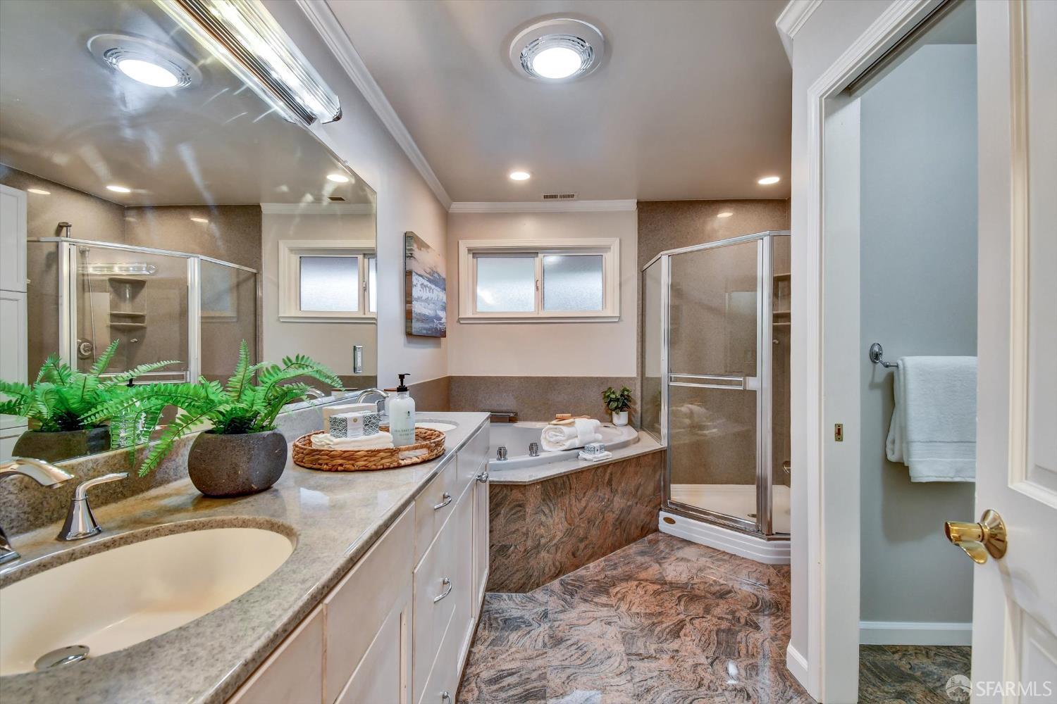 Detail Gallery Image 26 of 38 For 1138 Everglades Dr, Pacifica,  CA 94044 - 5 Beds | 4/1 Baths