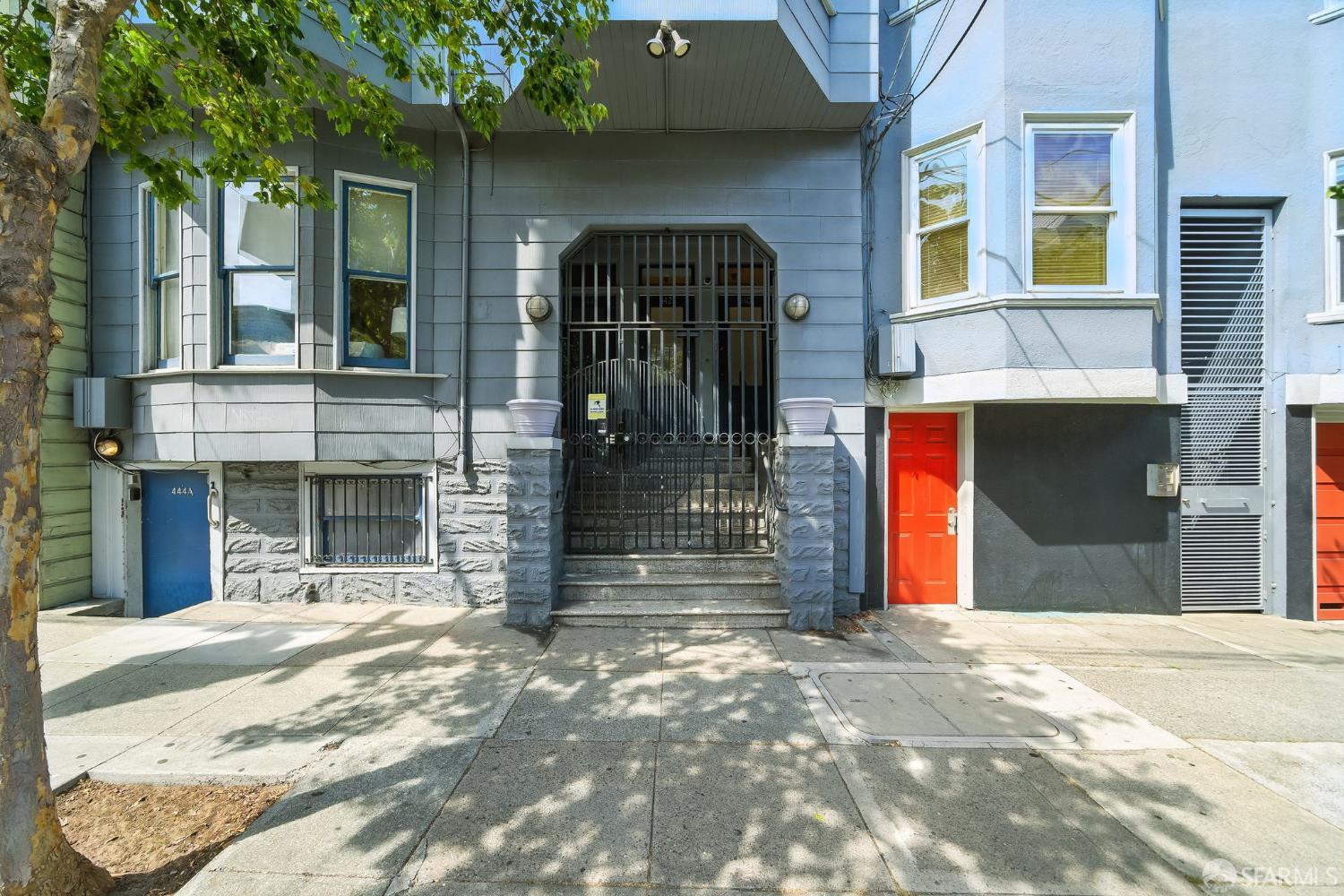 Photo #3: 425070127 Listing: Photo #3