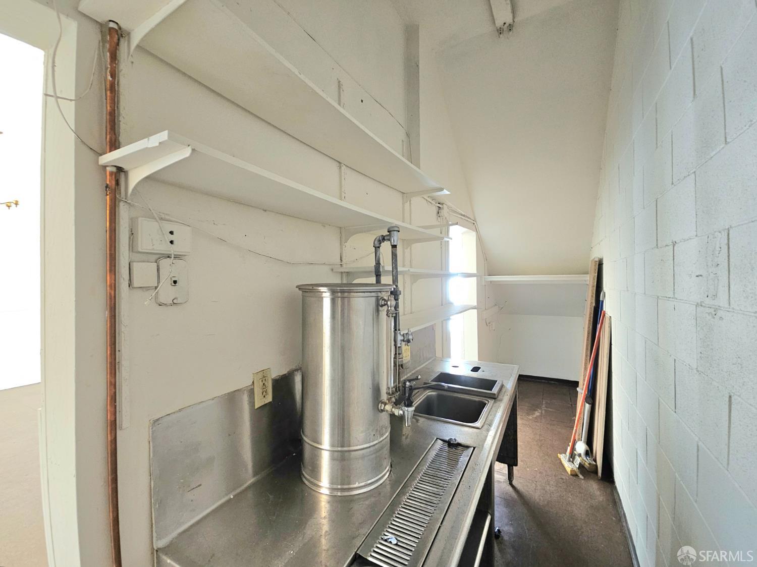 Detail Gallery Image 43 of 64 For 823 Webster St, Oakland,  CA 94607 - – Beds | – Baths
