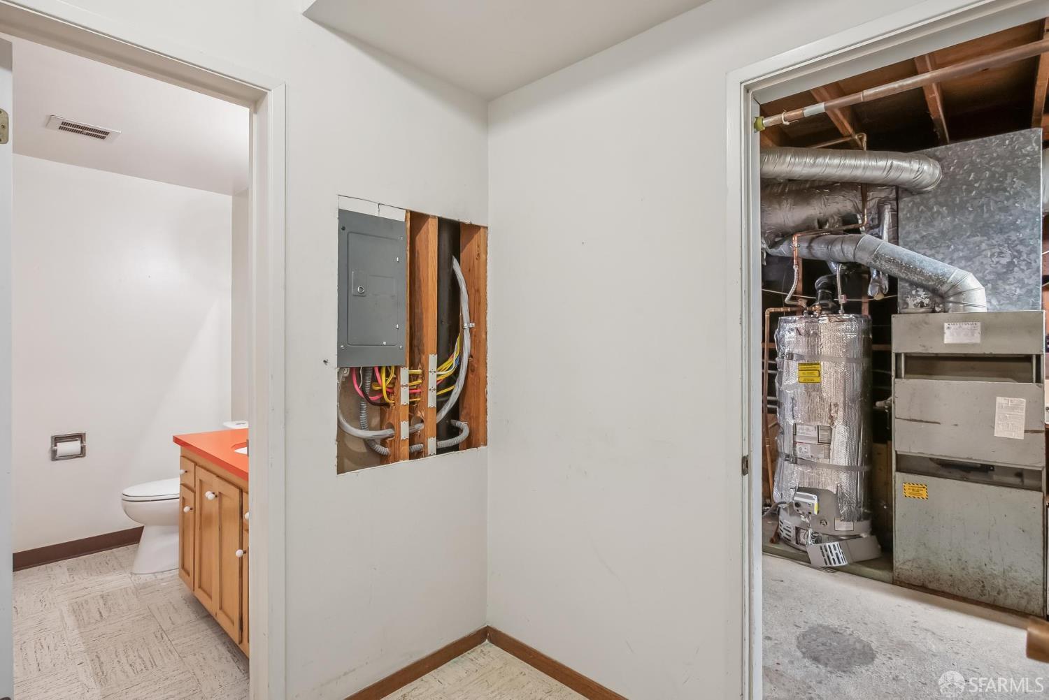 Detail Gallery Image 90 of 98 For 19 Gateview Ct, San Francisco,  CA 94116 - 4 Beds | 2/1 Baths