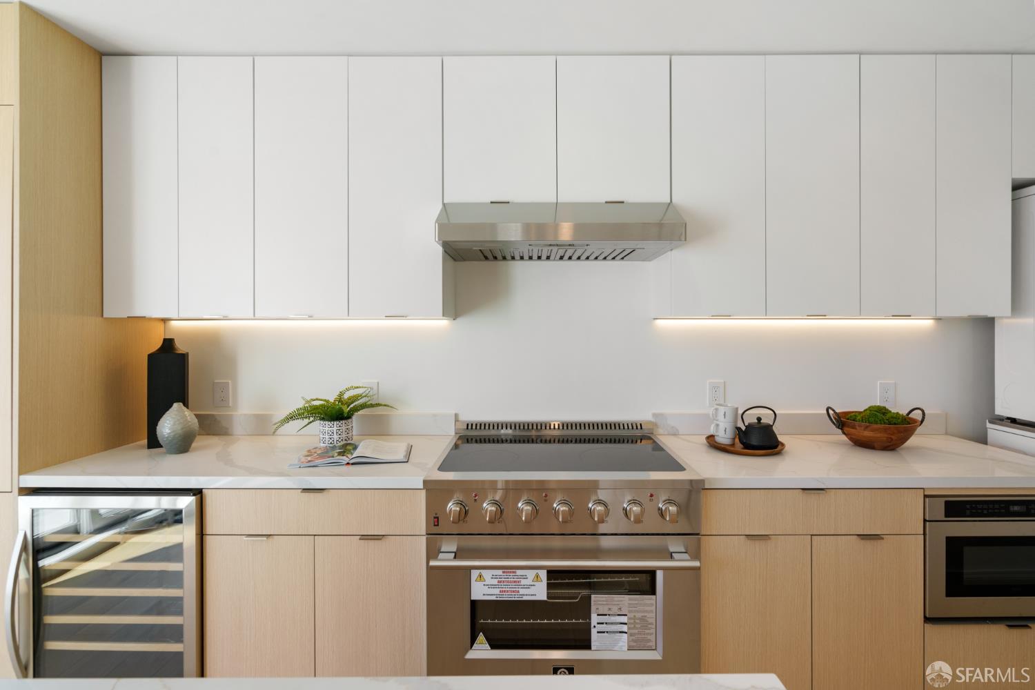 Photo #5: 425071523 Listing: Photo #5