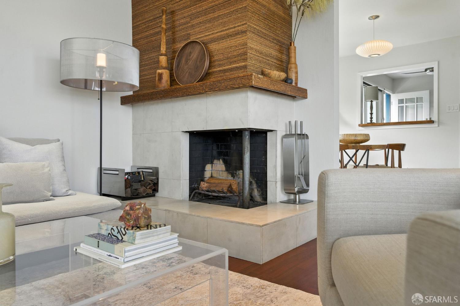 Detail Gallery Image 14 of 52 For 62 Danvers St, San Francisco,  CA 94114 - 2 Beds | 1 Baths