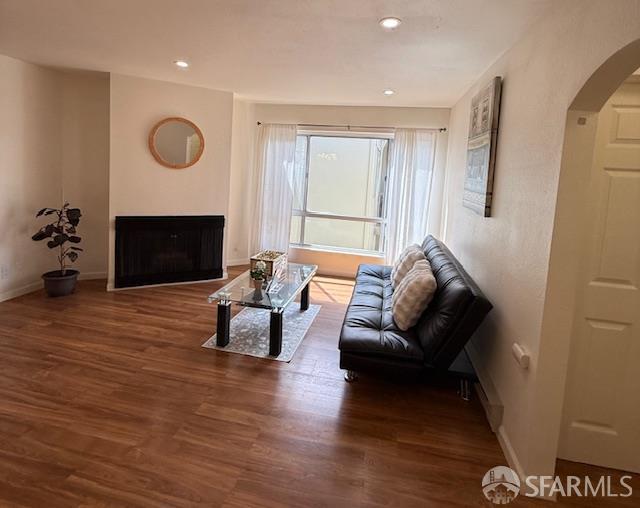 Detail Gallery Image 3 of 23 For 397 Imperial Way #306,  Daly City,  CA 94015 - 2 Beds | 2 Baths