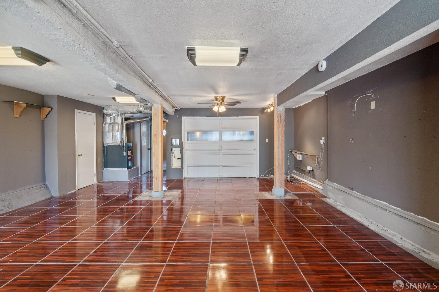 Detail Gallery Image 33 of 44 For 1224 Egbert Ave, San Francisco,  CA 94124 - 3 Beds | 3 Baths