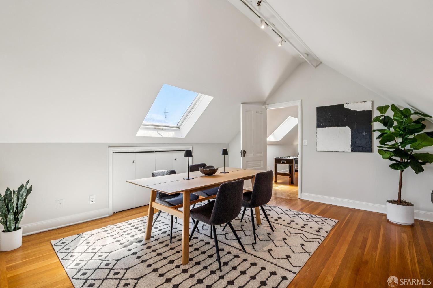 Detail Gallery Image 71 of 85 For 516 Baker St, San Francisco,  CA 94117 - 4 Beds | 2 Baths