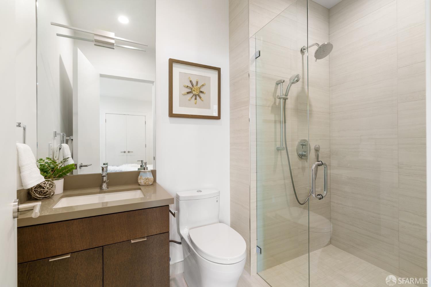 Photo #10: 425071535 Listing: Photo #10