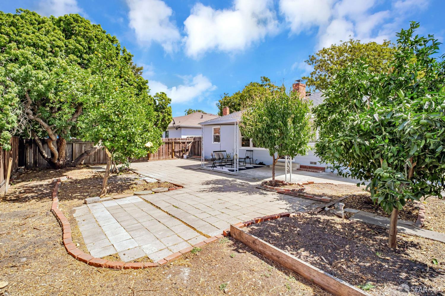 Detail Gallery Image 24 of 26 For 1315 Dorothy Ave, San Leandro,  CA 94578 - 2 Beds | 1 Baths