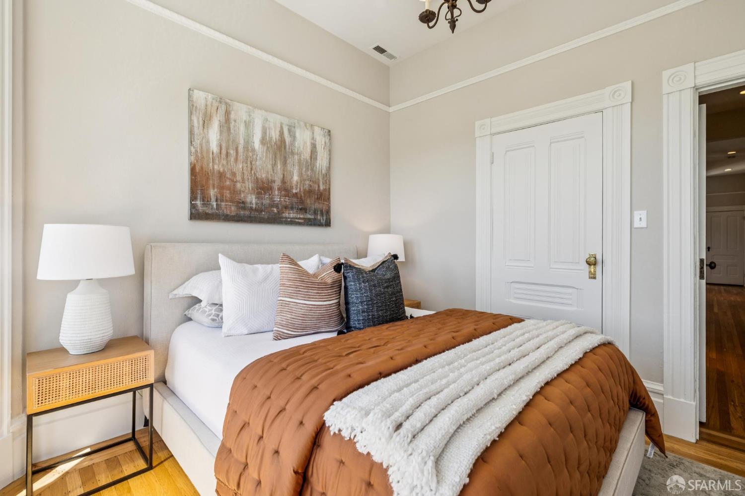 Detail Gallery Image 41 of 85 For 516 Baker St, San Francisco,  CA 94117 - 4 Beds | 2 Baths
