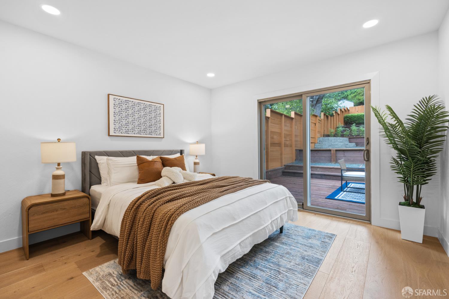 Detail Gallery Image 28 of 49 For 876 Chenery St, San Francisco,  CA 94131 - 3 Beds | 2 Baths