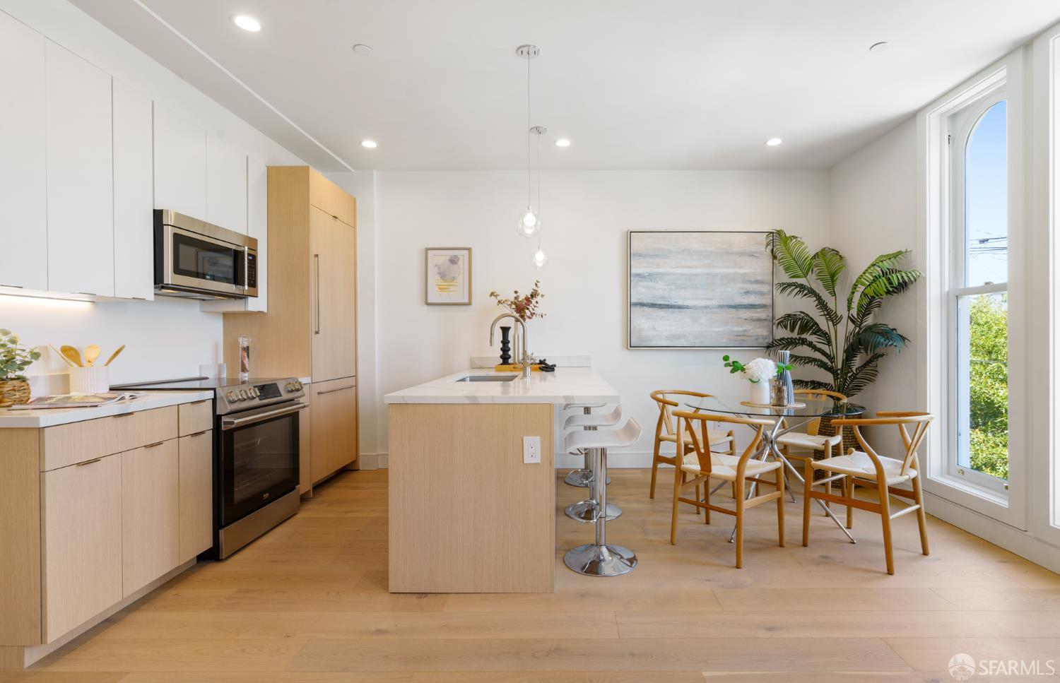 Photo #5: 425071535 Listing 