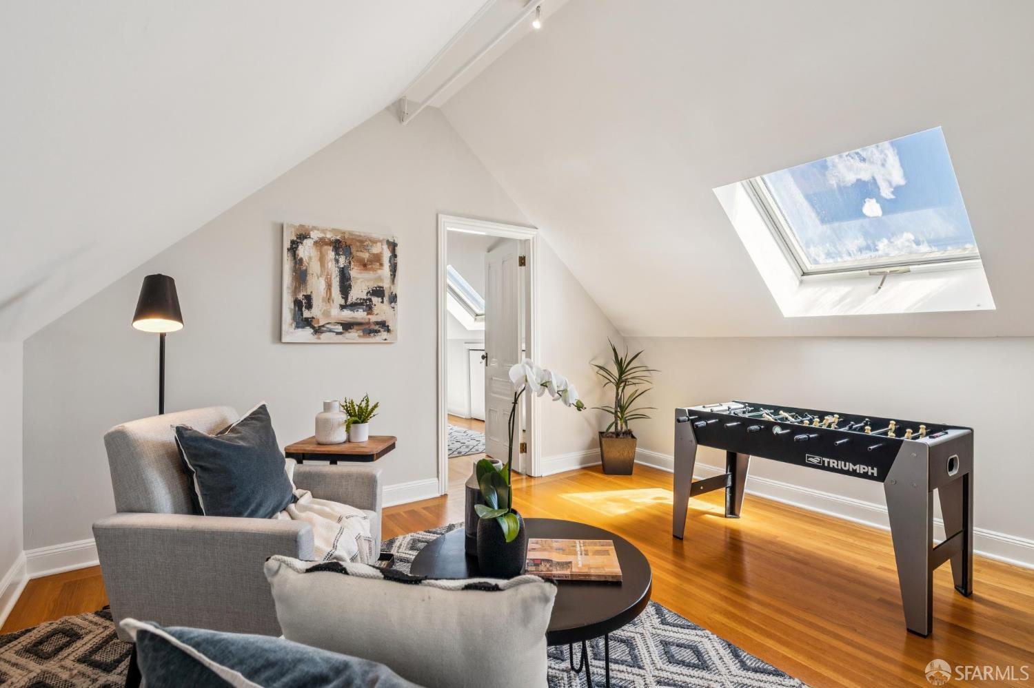 Detail Gallery Image 66 of 85 For 516 Baker St, San Francisco,  CA 94117 - 4 Beds | 2 Baths