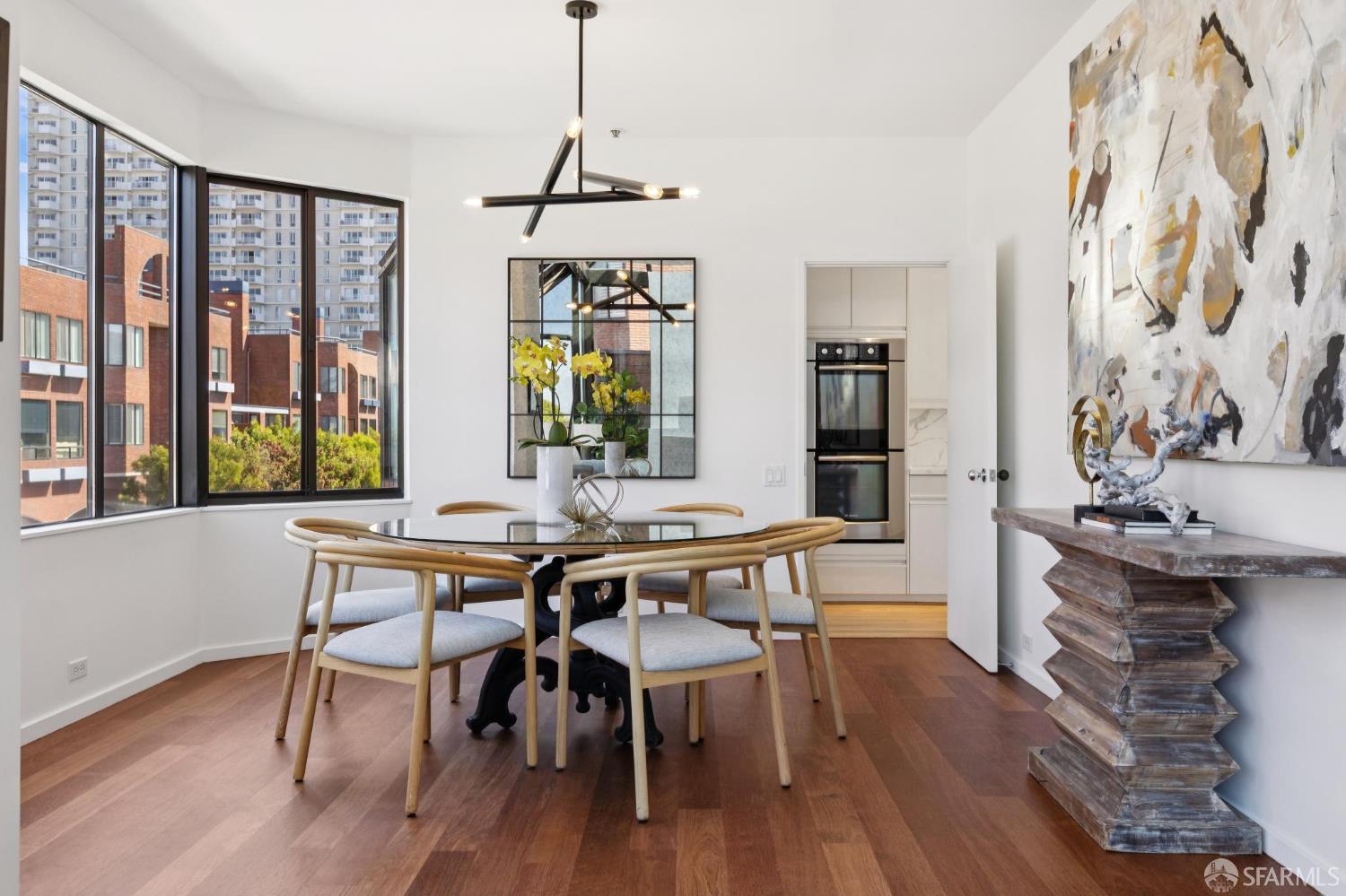 Photo #10: 425062946 Listing: Photo #10