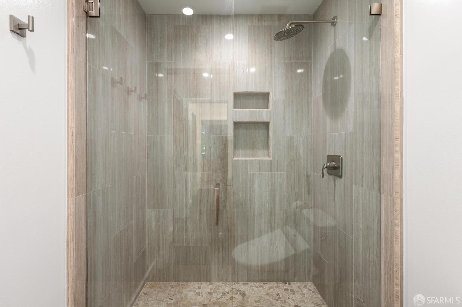 Detail Gallery Image 25 of 49 For 101 Lombard St 216e,  San Francisco,  CA 94111 - 1 Beds | 1 Baths