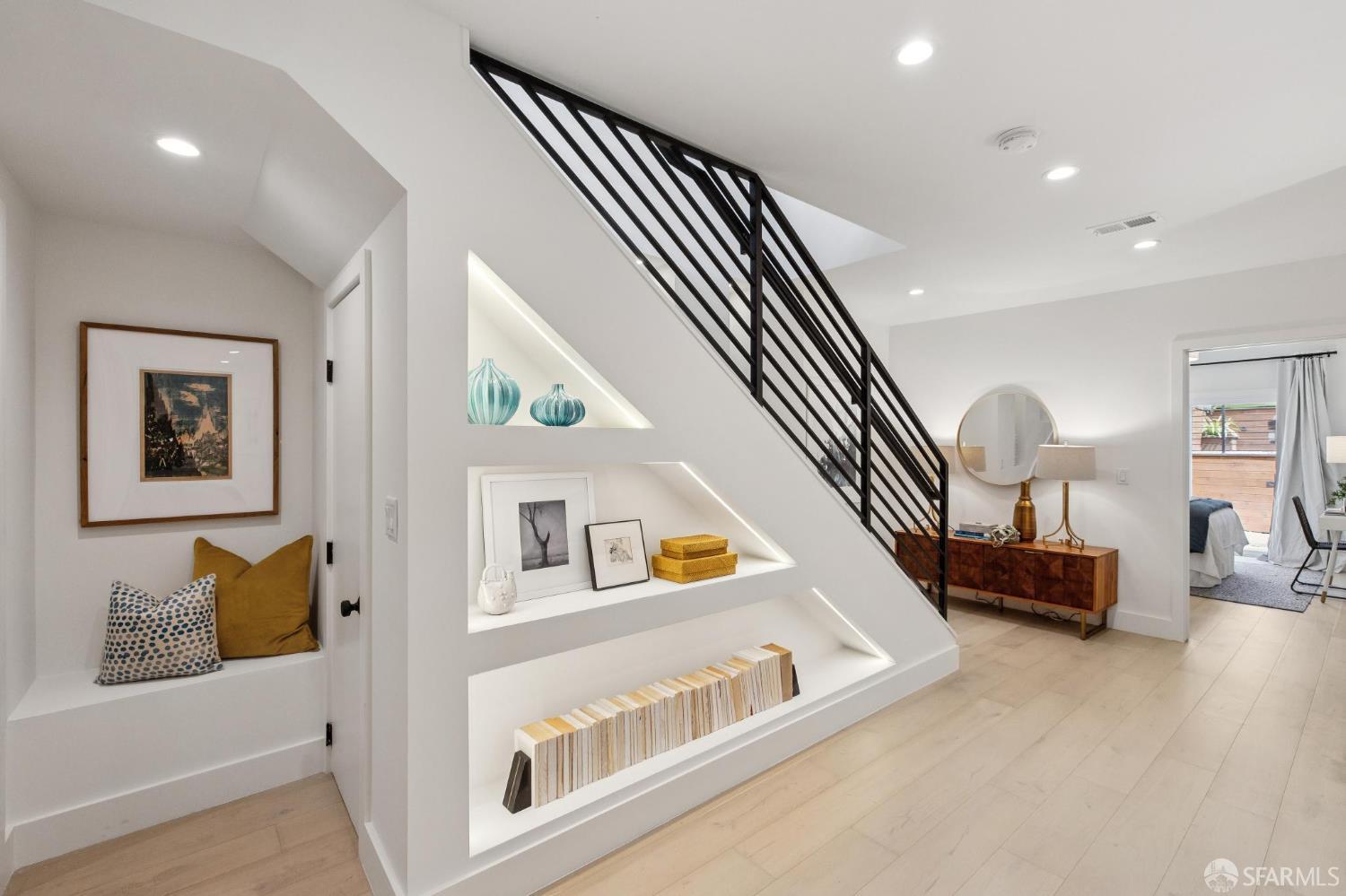 Detail Gallery Image 22 of 53 For 2262 26th Ave, San Francisco,  CA 94116 - 4 Beds | 4 Baths