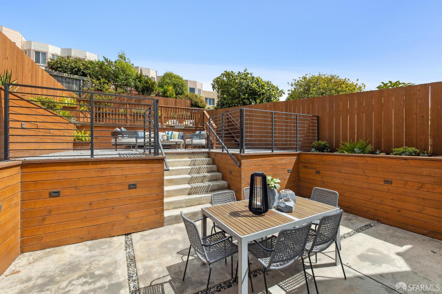 Detail Gallery Image 33 of 53 For 2262 26th Ave, San Francisco,  CA 94116 - 4 Beds | 4 Baths