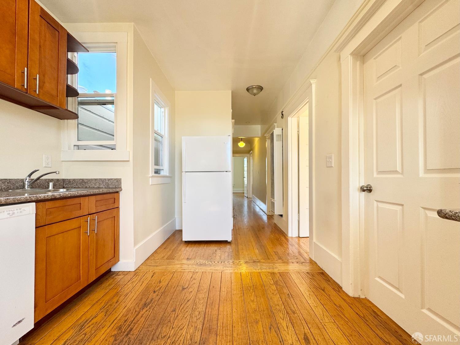 Detail Gallery Image 25 of 36 For 831 Arguello Blvd, San Francisco,  CA 94118 - – Beds | – Baths