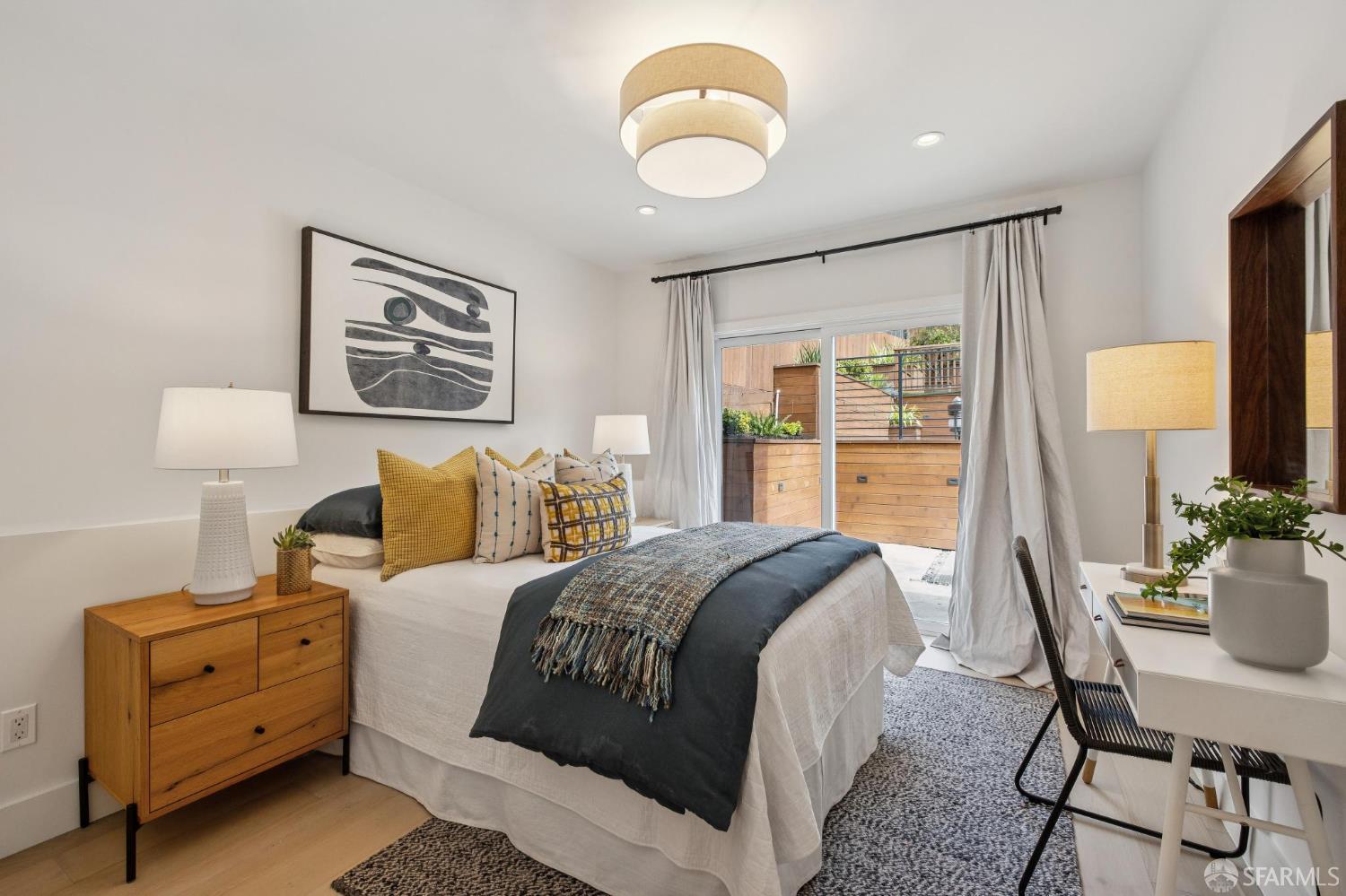 Detail Gallery Image 30 of 53 For 2262 26th Ave, San Francisco,  CA 94116 - 4 Beds | 4 Baths