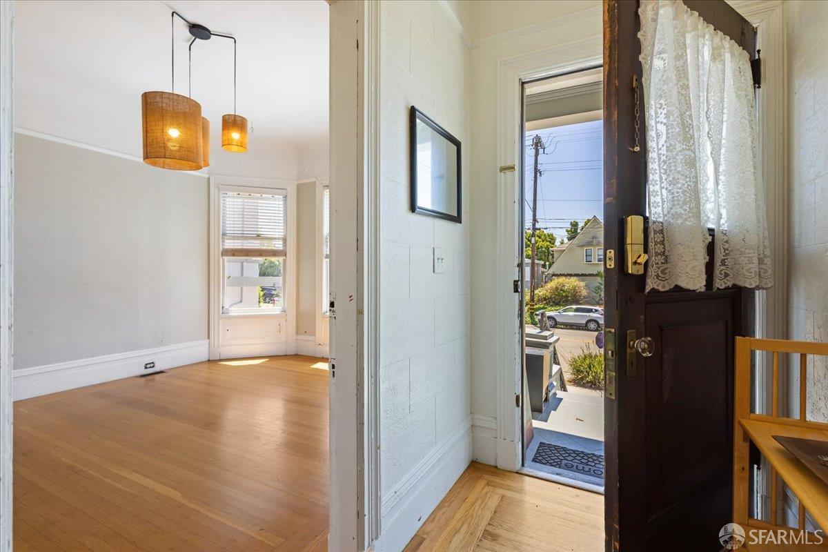 Detail Gallery Image 2 of 54 For 2243 Ashby Ave, Berkeley,  CA 94705 - – Beds | – Baths