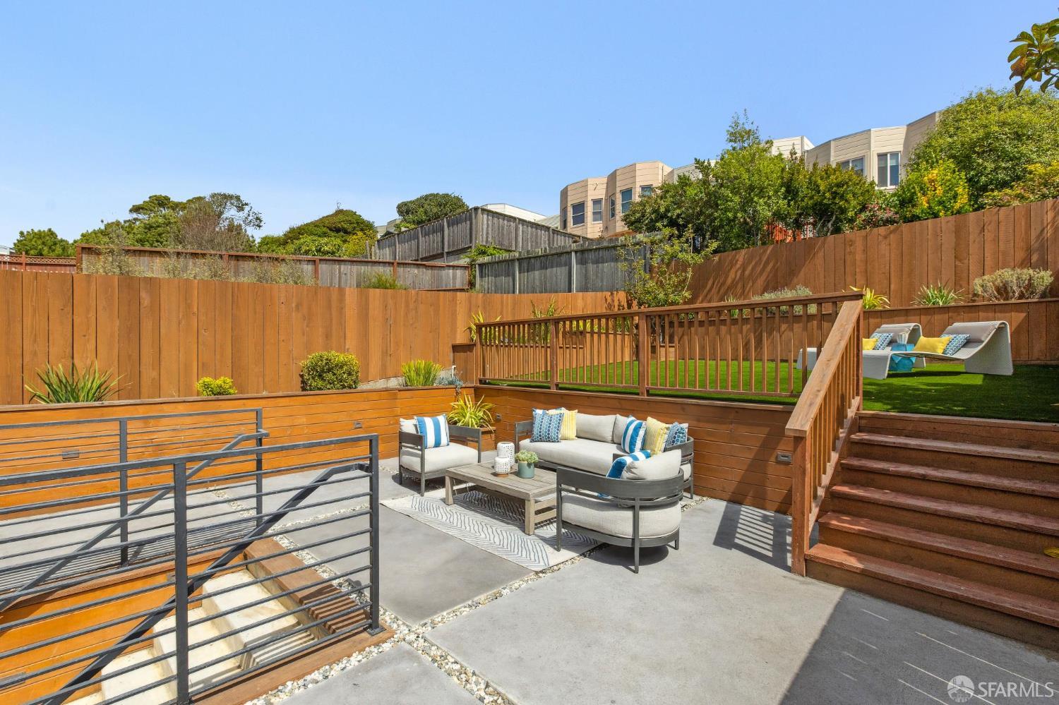 Detail Gallery Image 36 of 53 For 2262 26th Ave, San Francisco,  CA 94116 - 4 Beds | 4 Baths