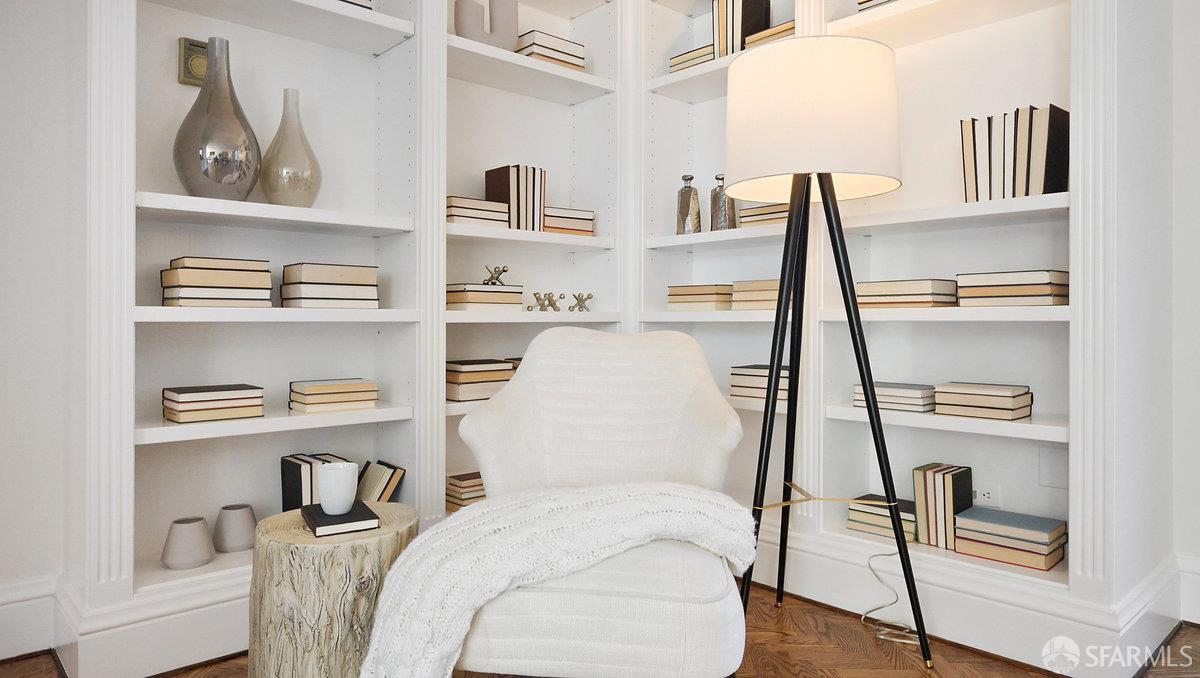 Detail Gallery Image 12 of 35 For 1080 Chestnut St 1b,  San Francisco,  CA 94109 - 1 Beds | 1/1 Baths
