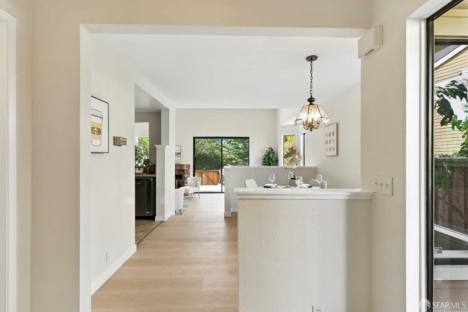 Detail Gallery Image 41 of 65 For 91 Crown Cir, South San Francisco,  CA 94080 - 2 Beds | 2/1 Baths