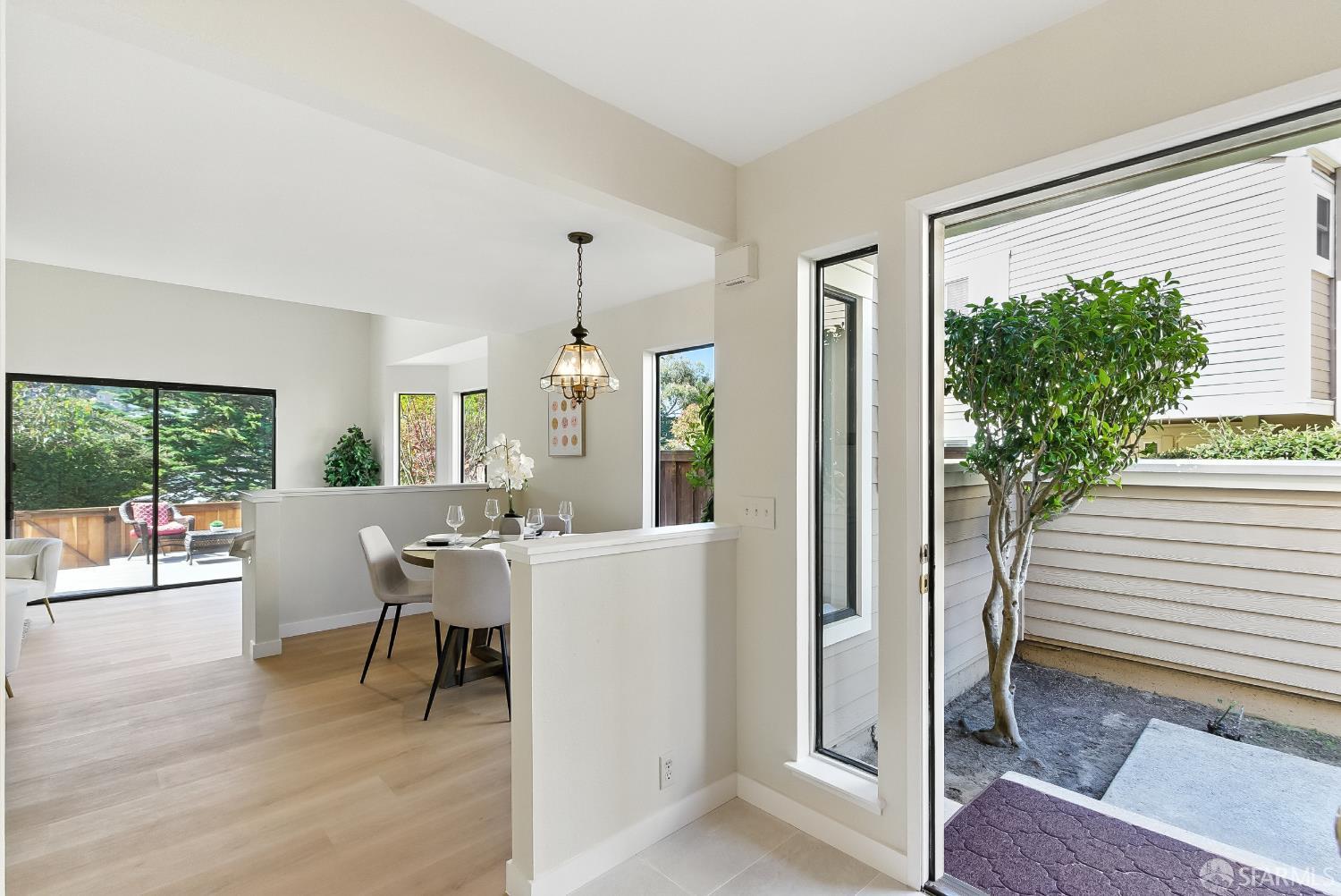 Detail Gallery Image 40 of 65 For 91 Crown Cir, South San Francisco,  CA 94080 - 2 Beds | 2/1 Baths