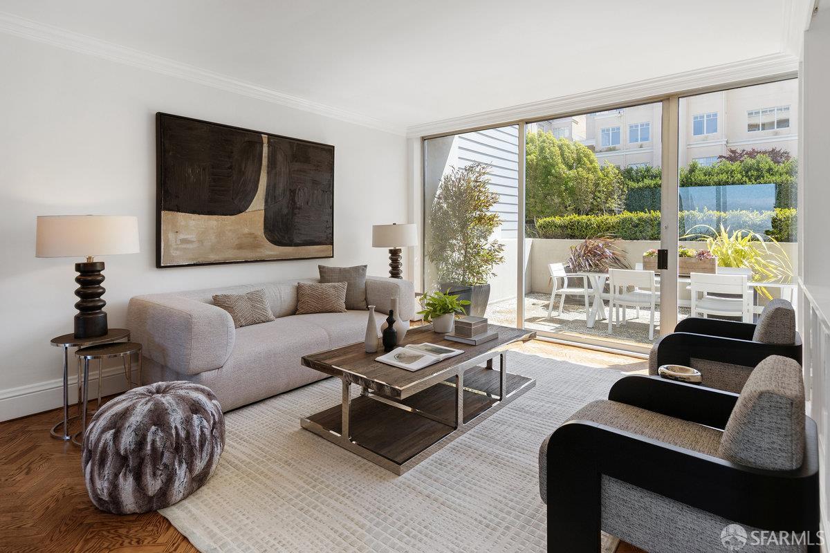 Detail Gallery Image 4 of 35 For 1080 Chestnut St 1b,  San Francisco,  CA 94109 - 1 Beds | 1/1 Baths