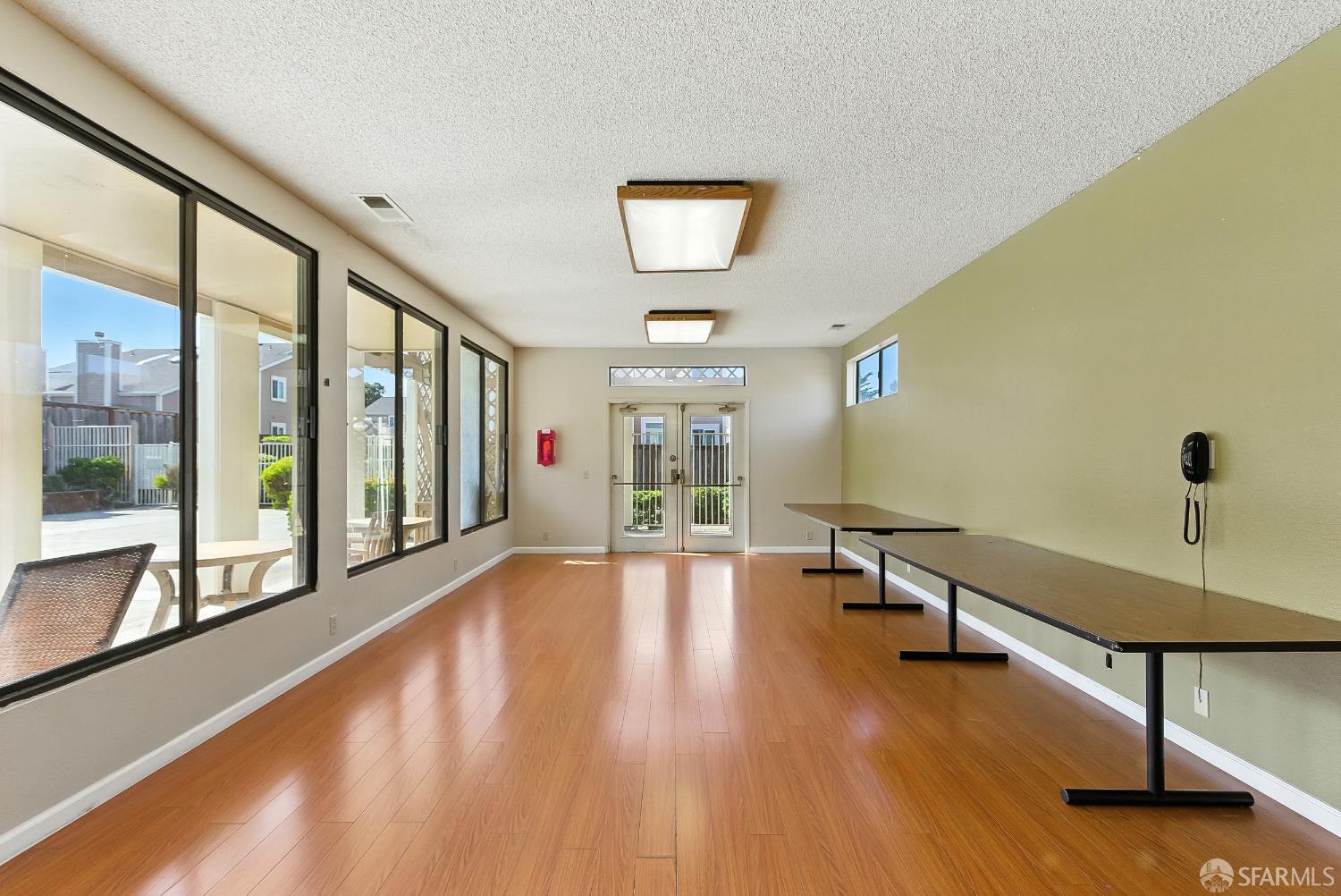 Detail Gallery Image 59 of 65 For 91 Crown Cir, South San Francisco,  CA 94080 - 2 Beds | 2/1 Baths