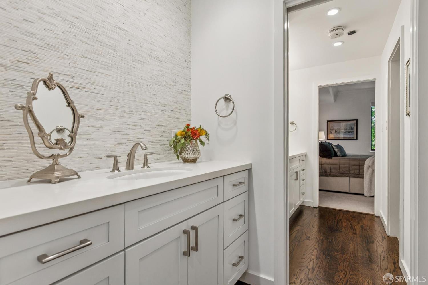 Detail Gallery Image 26 of 49 For 101 Lombard St 216e,  San Francisco,  CA 94111 - 1 Beds | 1 Baths