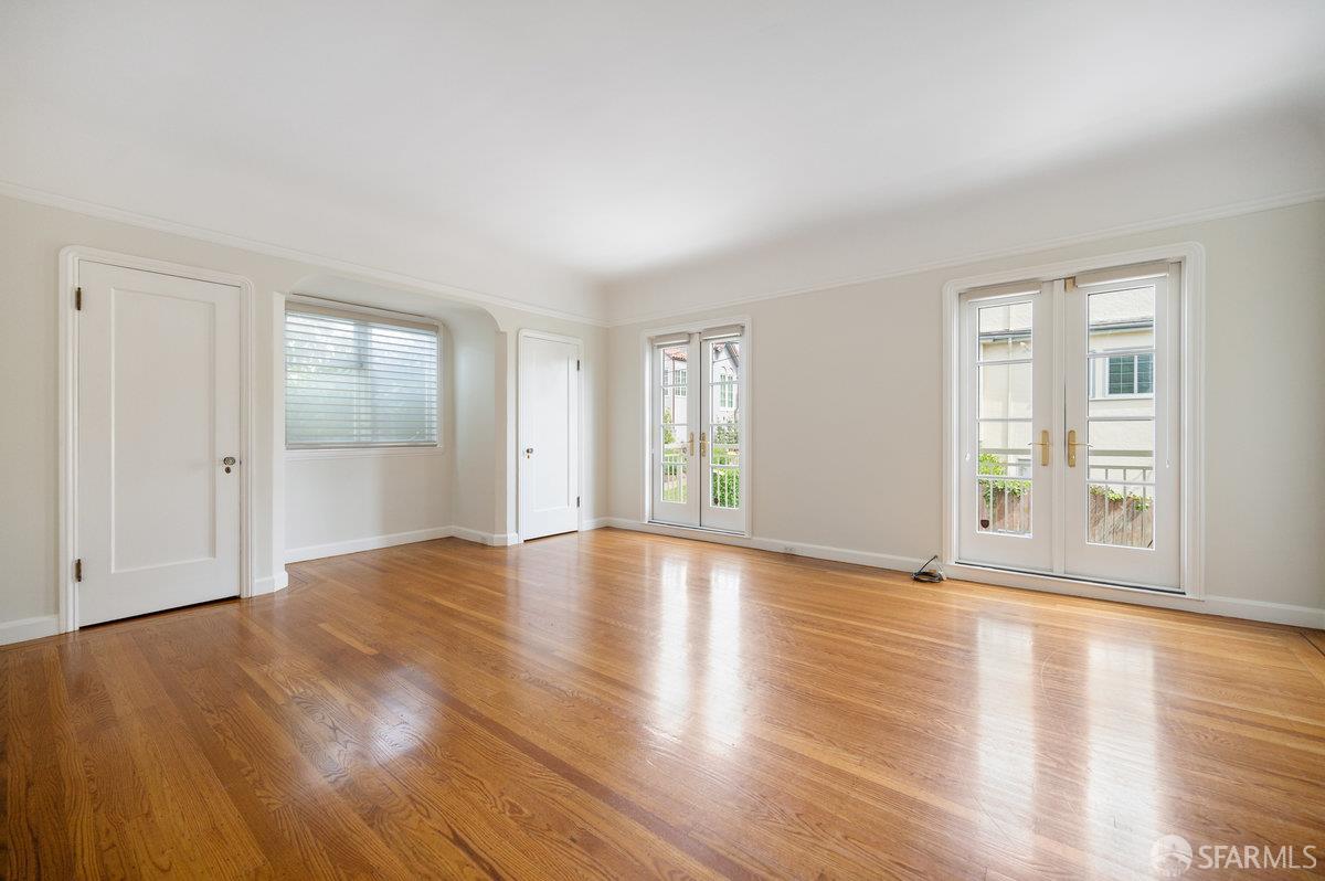 Detail Gallery Image 13 of 49 For 351 Santa Ana Ave, San Francisco,  CA 94127 - 3 Beds | 3/1 Baths
