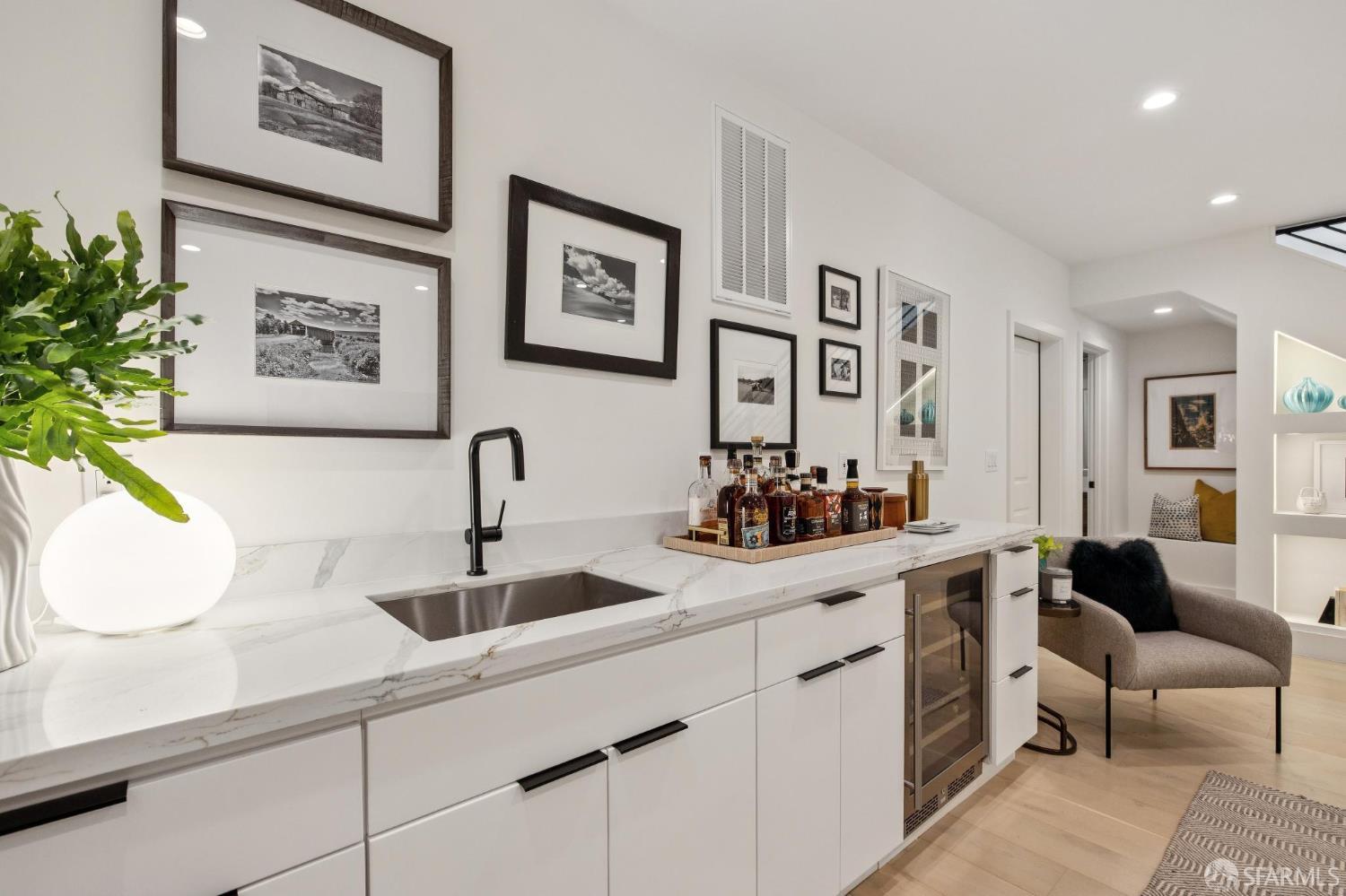 Detail Gallery Image 25 of 53 For 2262 26th Ave, San Francisco,  CA 94116 - 4 Beds | 4 Baths