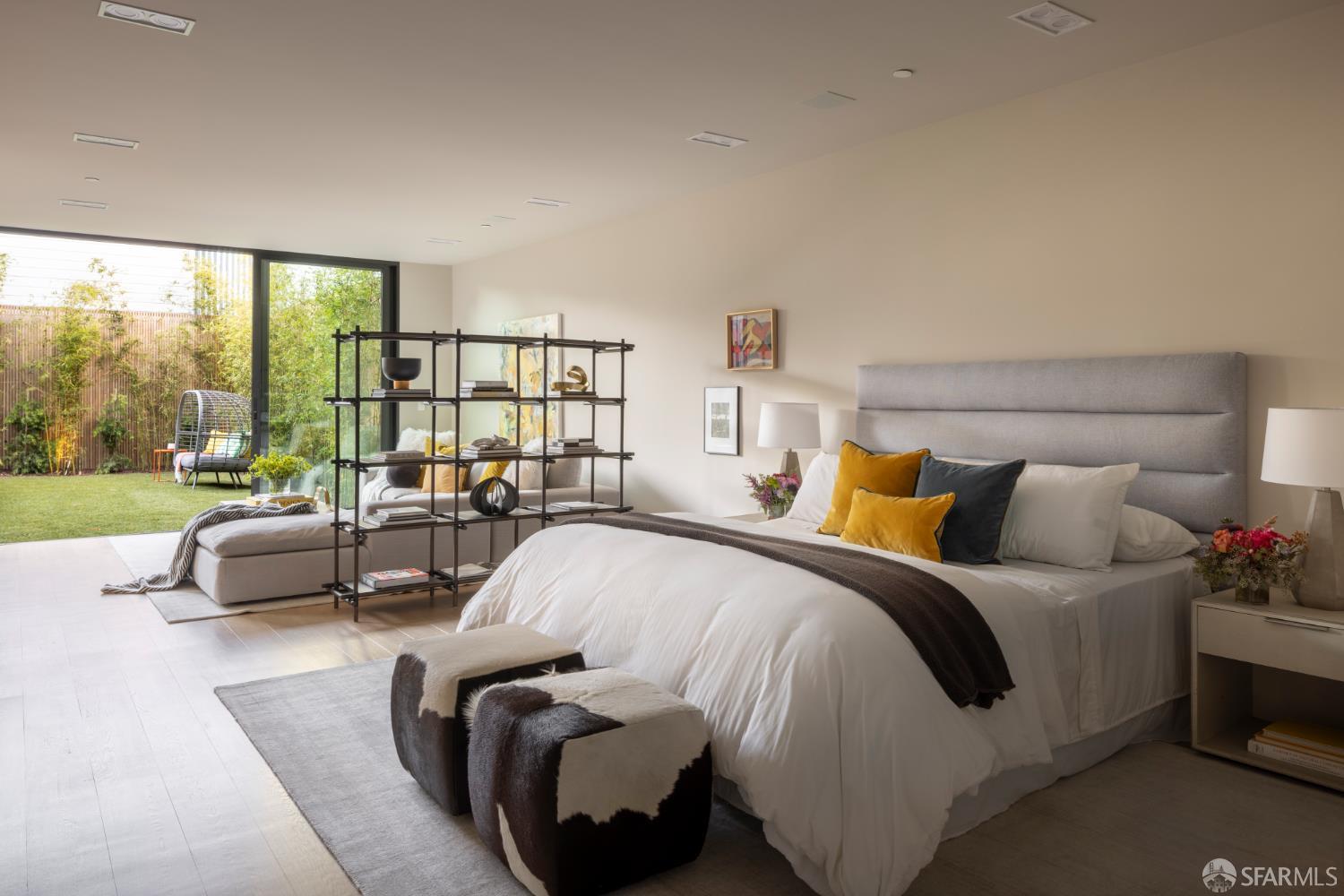 Detail Gallery Image 25 of 27 For 1864 Greenwich St, San Francisco,  CA 94123 - 5 Beds | 5/1 Baths