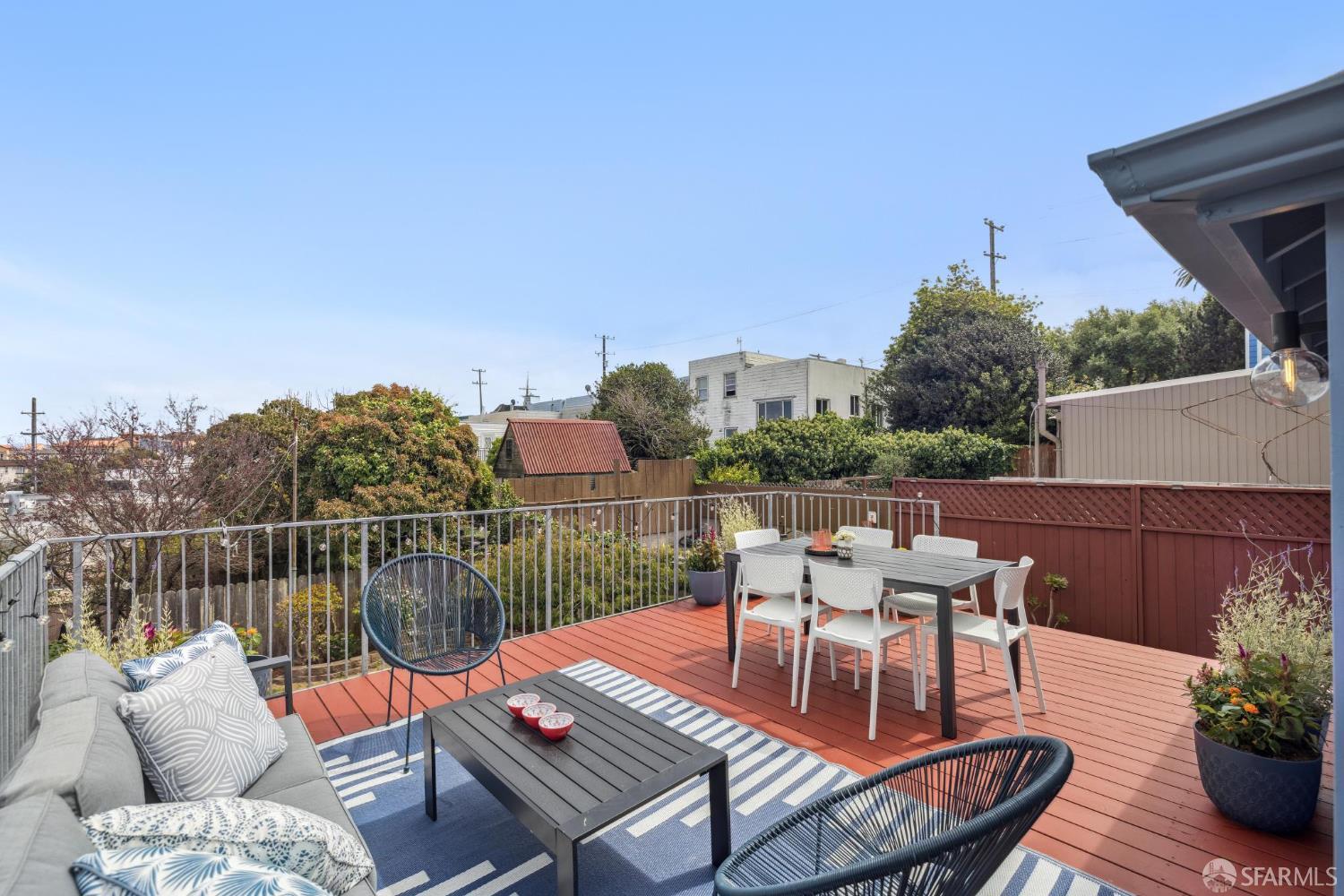 Detail Gallery Image 16 of 50 For 25 Gambier St, San Francisco,  CA 94134 - 2 Beds | 2 Baths