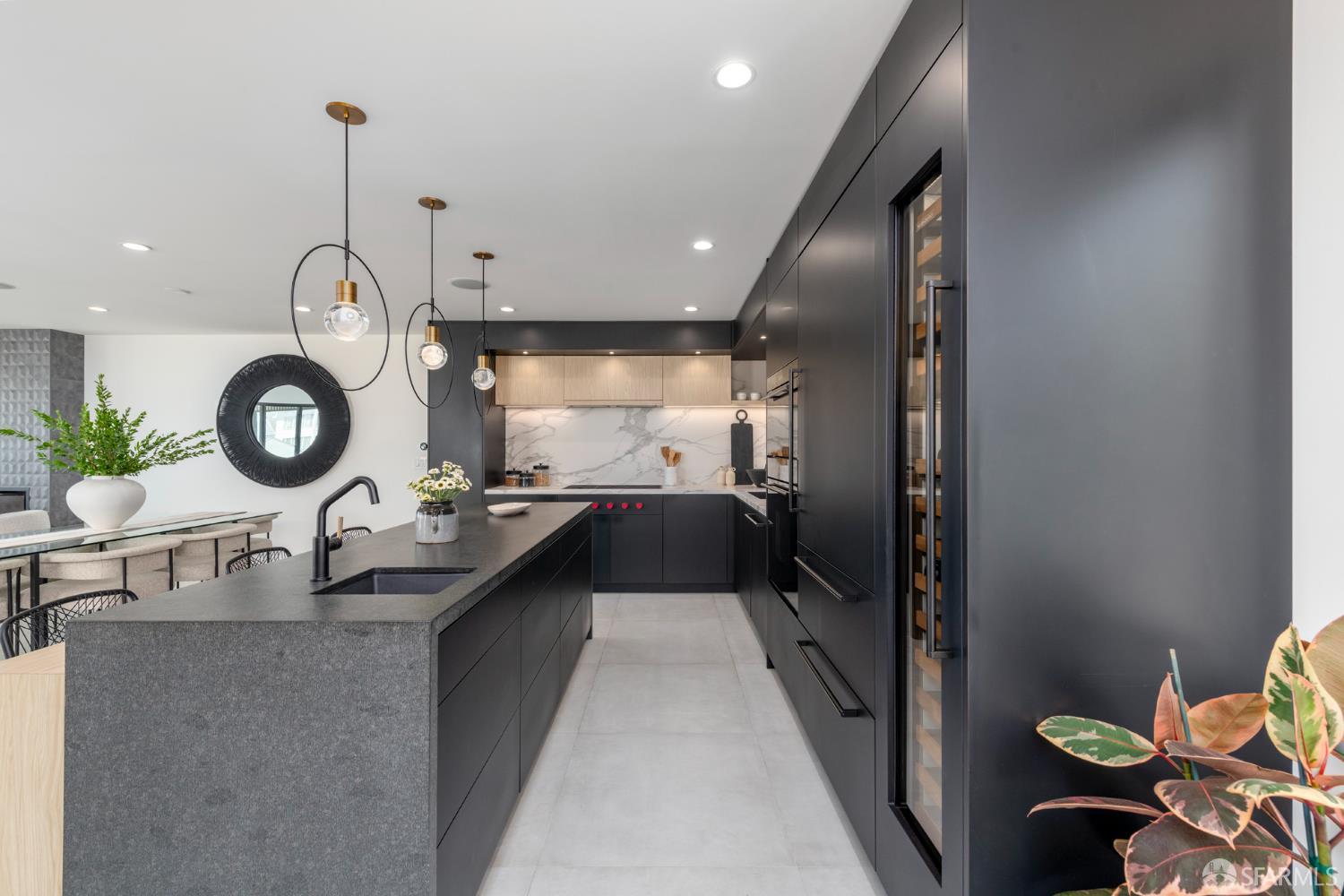 Detail Gallery Image 7 of 92 For 222 Molimo Dr, San Francisco,  CA 94127 - 4 Beds | 3/1 Baths