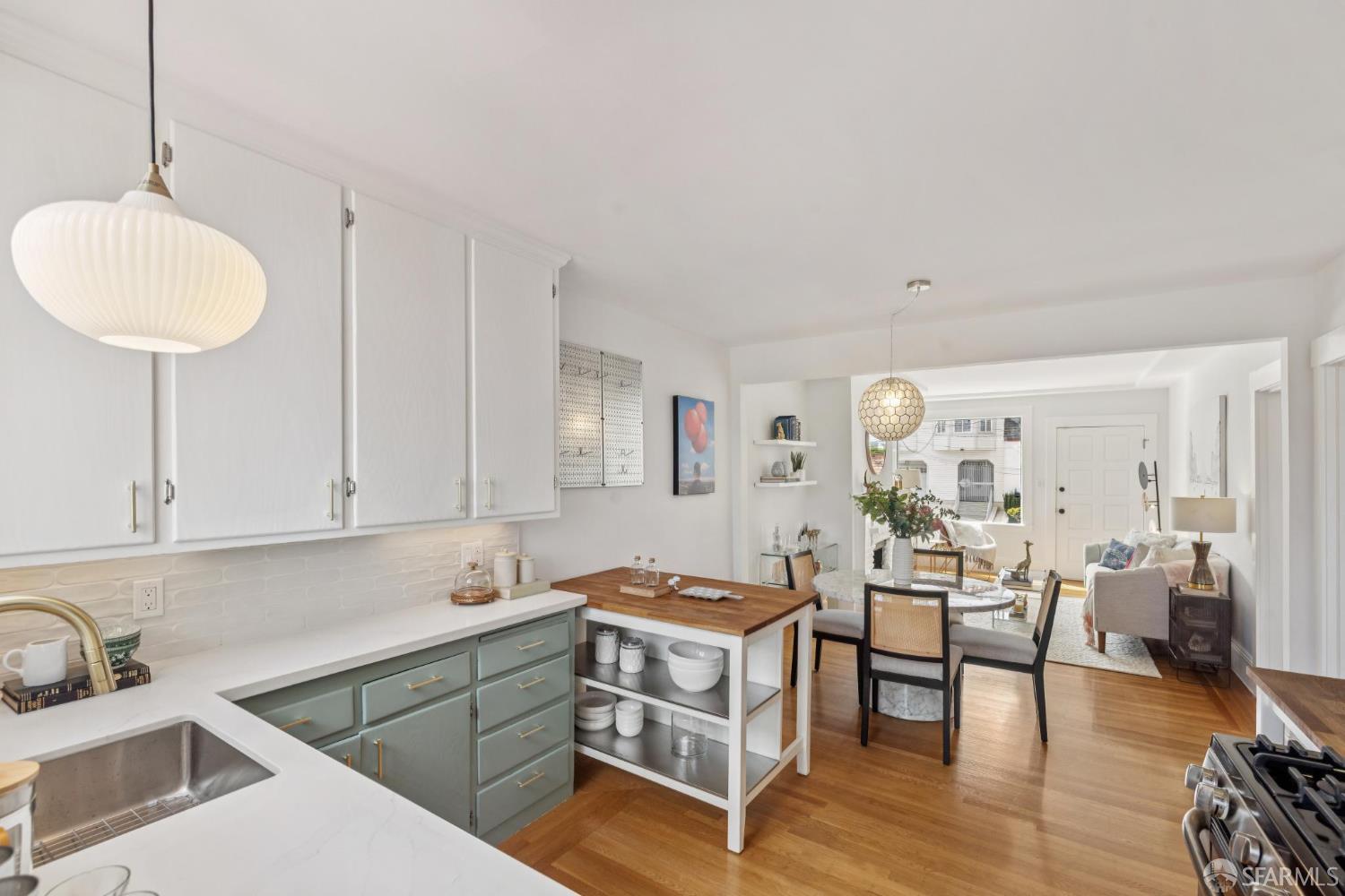 Detail Gallery Image 13 of 50 For 25 Gambier St, San Francisco,  CA 94134 - 2 Beds | 2 Baths