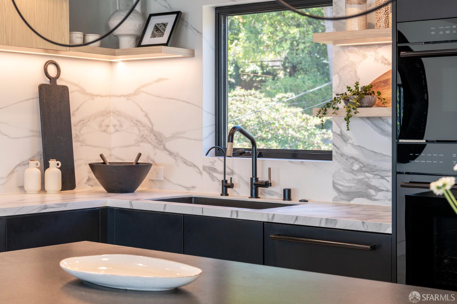 Detail Gallery Image 11 of 92 For 222 Molimo Dr, San Francisco,  CA 94127 - 4 Beds | 3/1 Baths