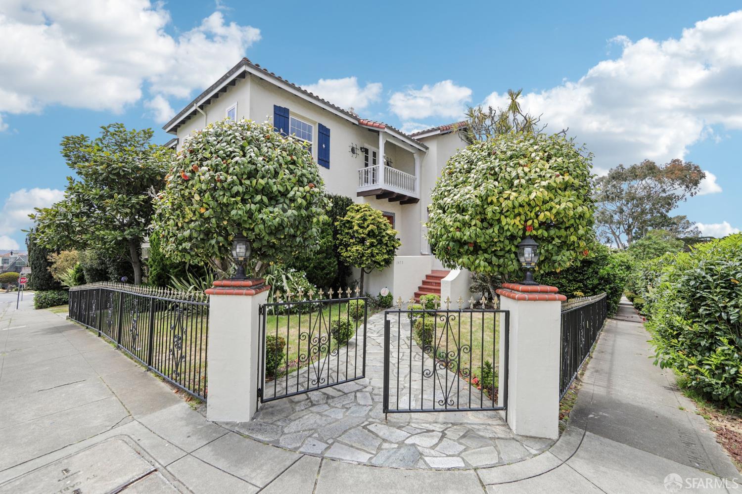 Detail Gallery Image 68 of 70 For 1475 Monterey Blvd, San Francisco,  CA 94127 - 4 Beds | 4/1 Baths