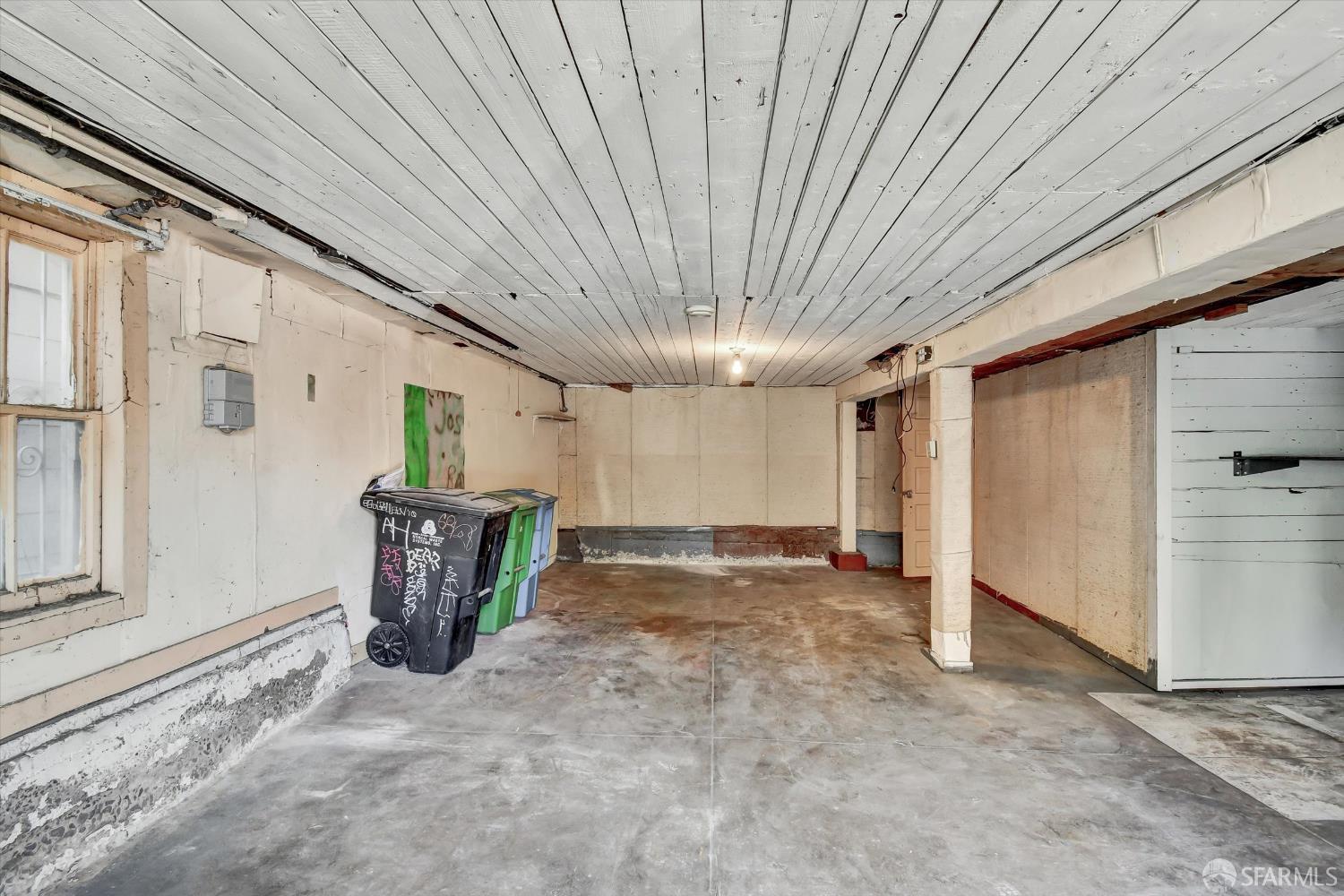 Detail Gallery Image 32 of 71 For 2711 Harrison St, San Francisco,  CA 94110 - – Beds | – Baths