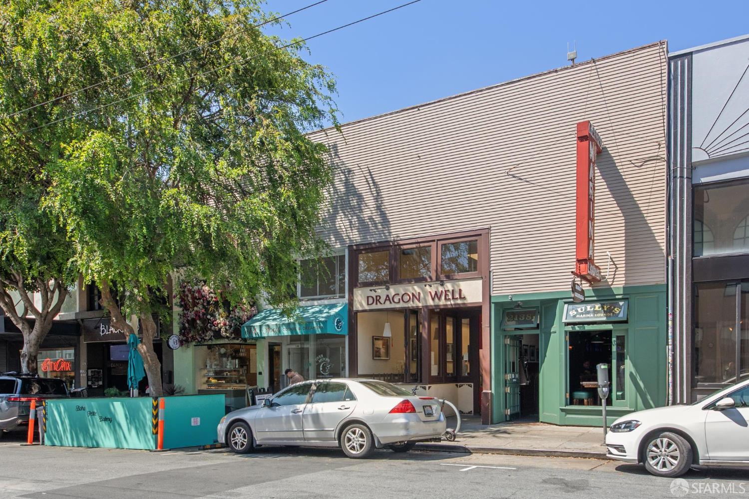 2138 Chestnut Street