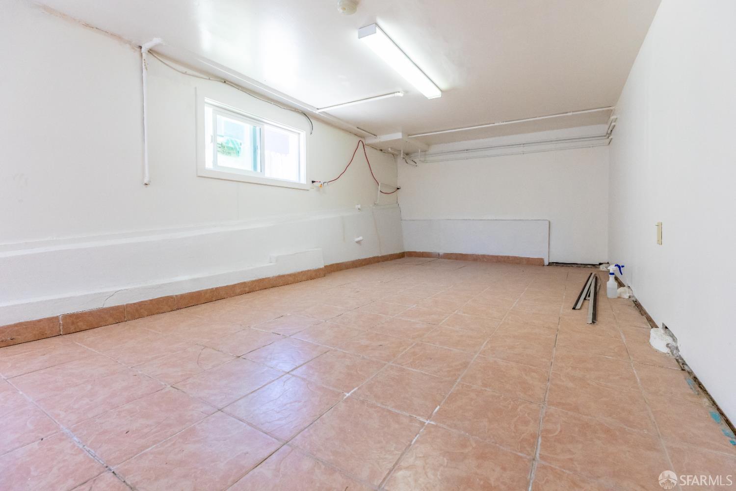 Detail Gallery Image 63 of 71 For 808 4th St, Rodeo,  CA 94572 - 3 Beds | 1 Baths