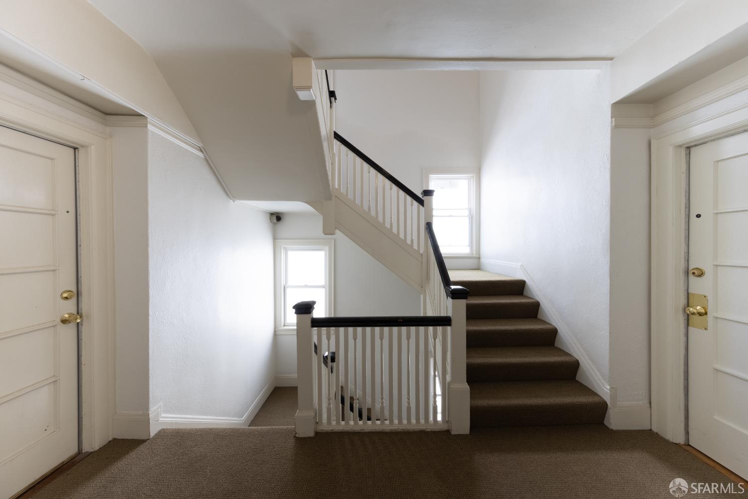 Detail Gallery Image 2 of 9 For 1053 Bush St, San Francisco,  CA 94109 - – Beds | – Baths