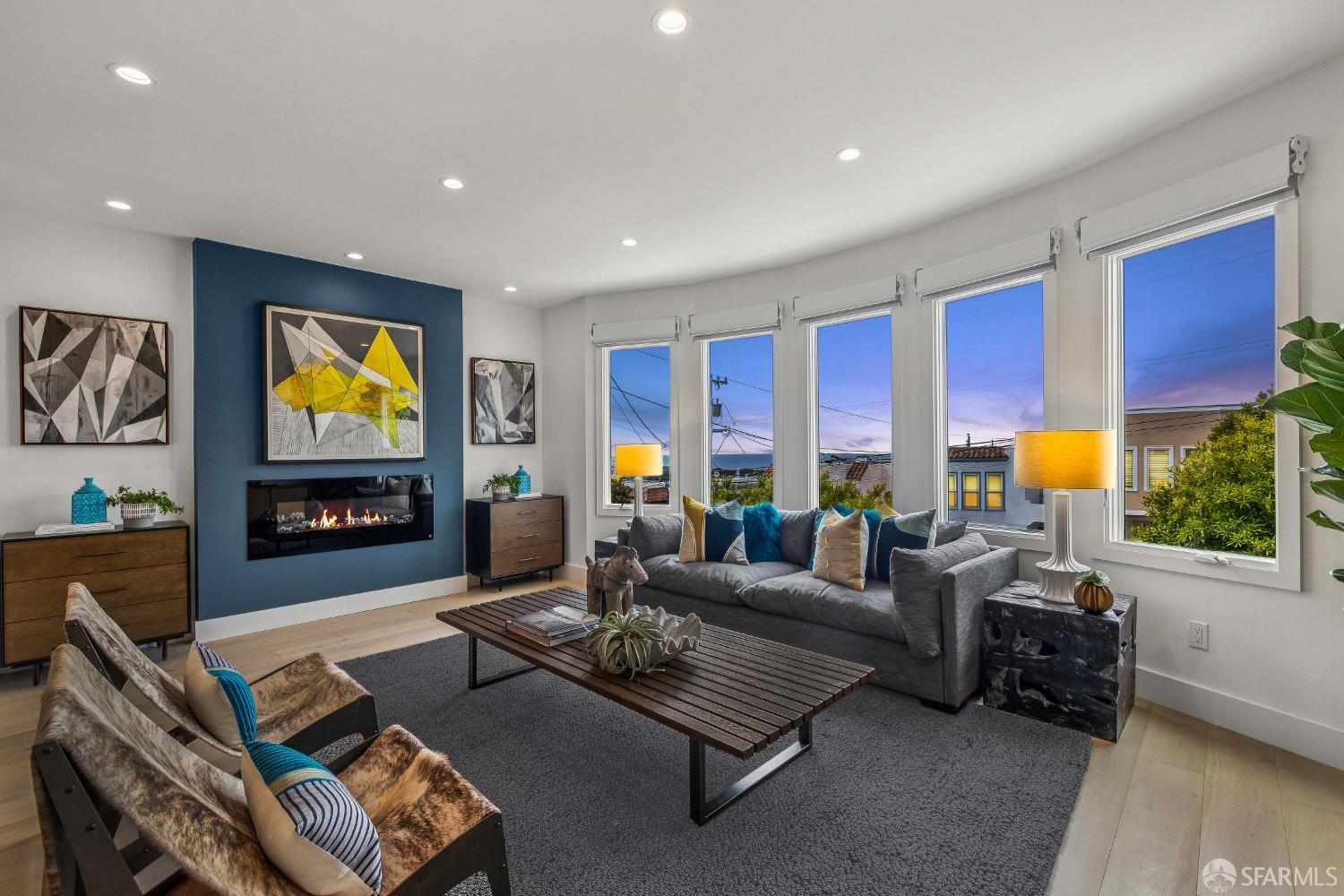Detail Gallery Image 2 of 53 For 2262 26th Ave, San Francisco,  CA 94116 - 4 Beds | 4 Baths
