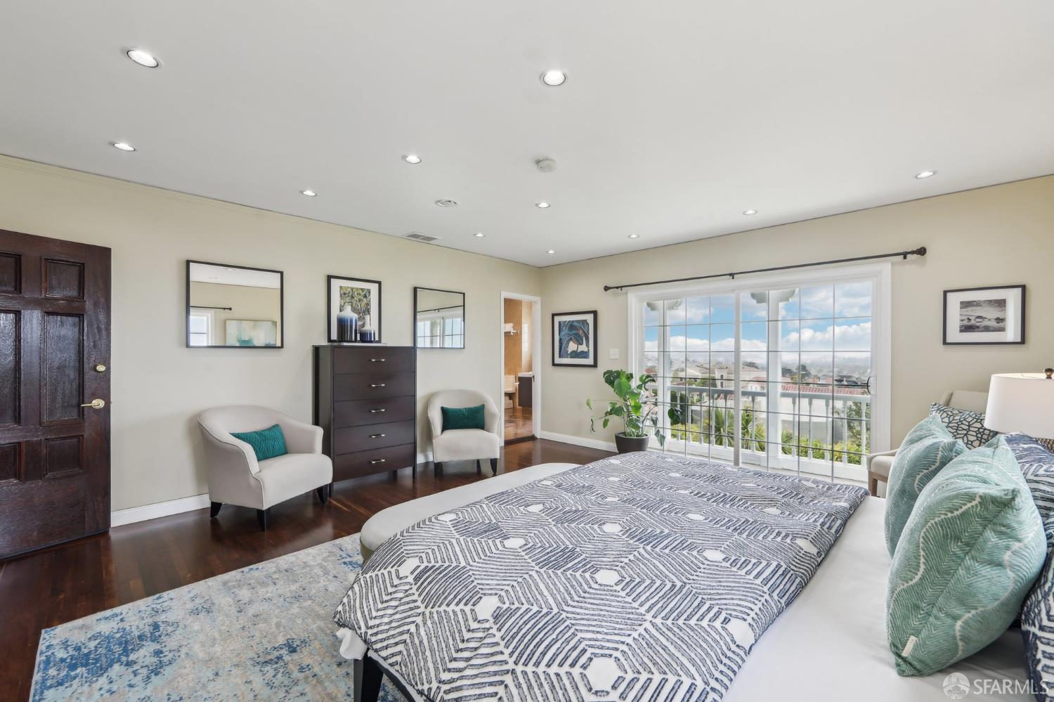 Detail Gallery Image 40 of 70 For 1475 Monterey Blvd, San Francisco,  CA 94127 - 4 Beds | 4/1 Baths