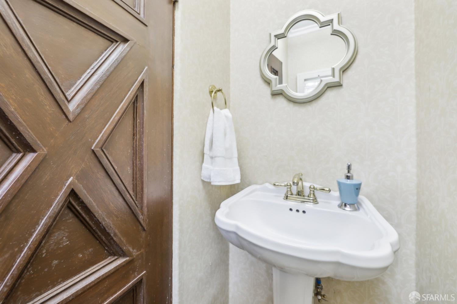 Detail Gallery Image 30 of 70 For 1475 Monterey Blvd, San Francisco,  CA 94127 - 4 Beds | 4/1 Baths
