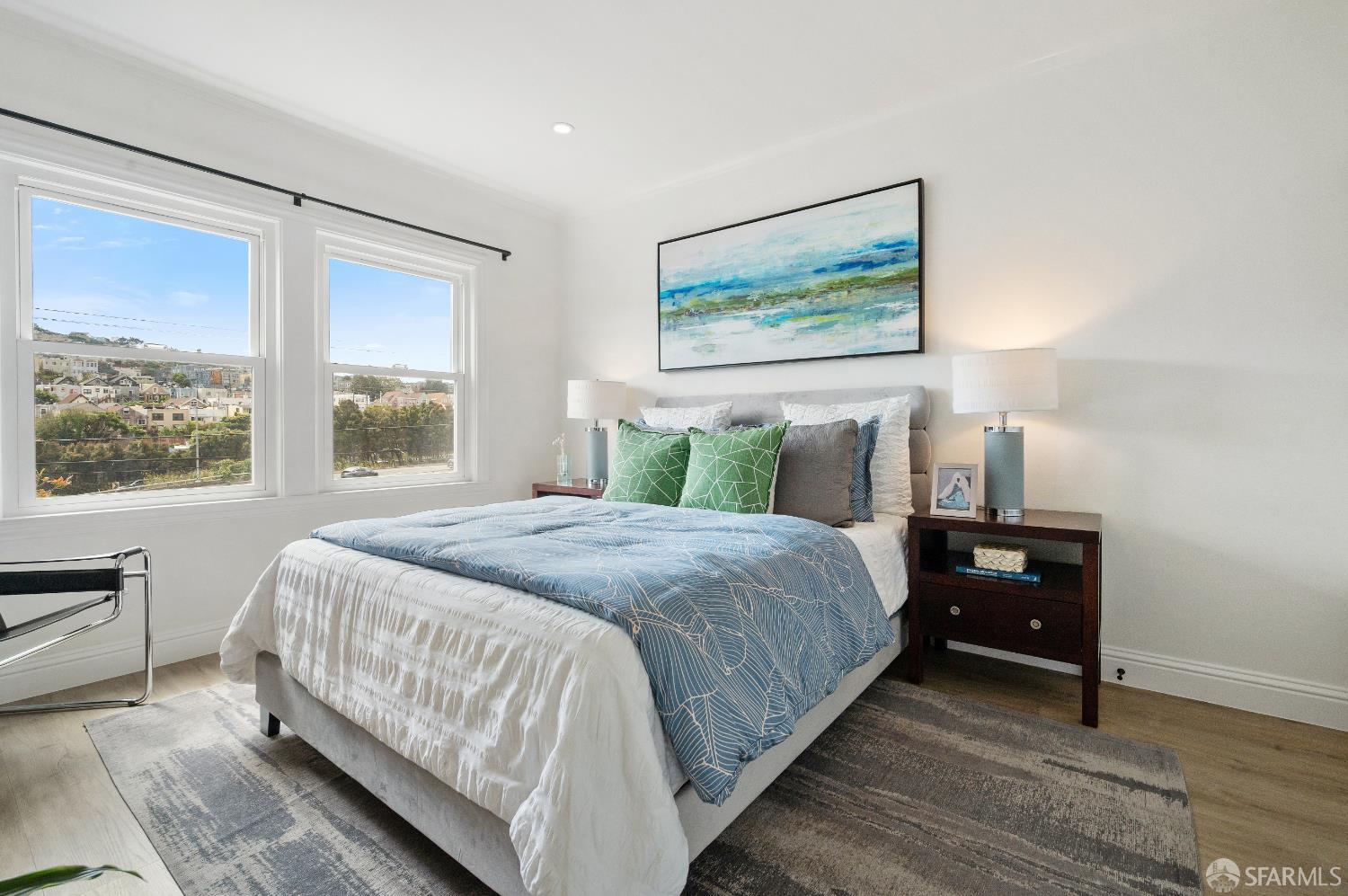 Detail Gallery Image 12 of 23 For 475 Justin Dr, San Francisco,  CA 94112 - 3 Beds | 2 Baths