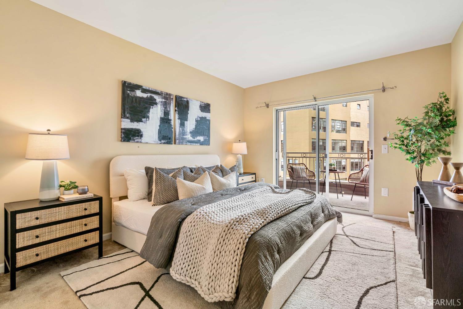Detail Gallery Image 24 of 46 For 140 South Van Ness Ave #704,  San Francisco,  CA 94103 - 2 Beds | 2 Baths