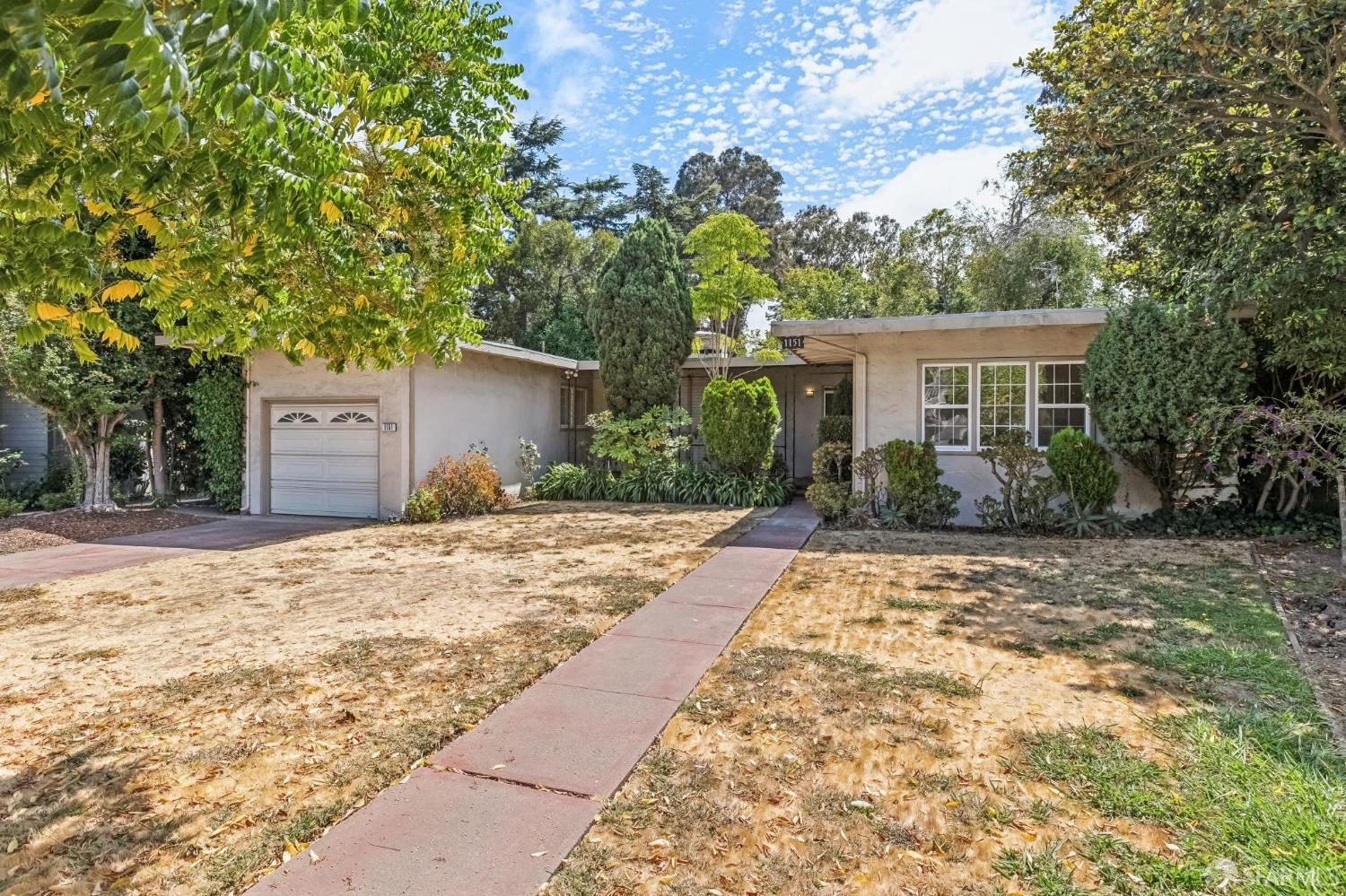 Detail Gallery Image 31 of 31 For 1151 Eastmoor Rd, Burlingame,  CA 94010 - 2 Beds | 1 Baths